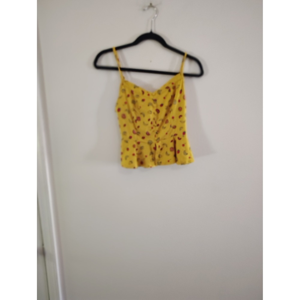 IRIS Yellow Fruit Print Peplum Cami Top Womens Medium‎ Banana Strawberry V-Neck